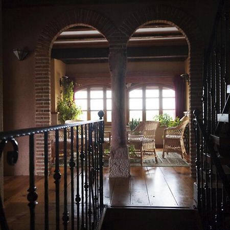 El Camino Real Pension Villovela de Pirón Buitenkant foto